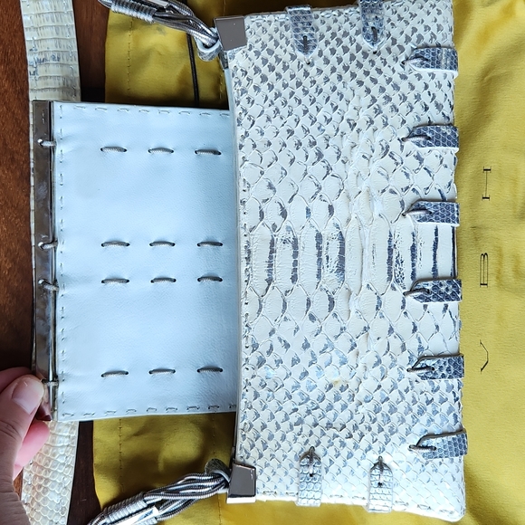 Rare VBH First Edition shoulder bag - Picture 2 of 5